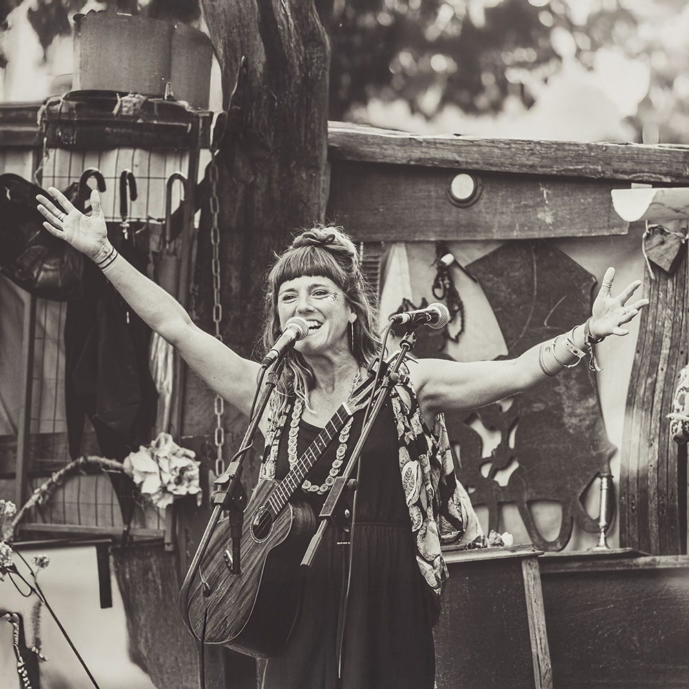 Camp-Bestival-Hug